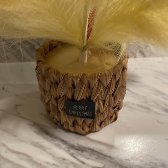 NWT Holiday Pampas Tree - Picture 5 of 7